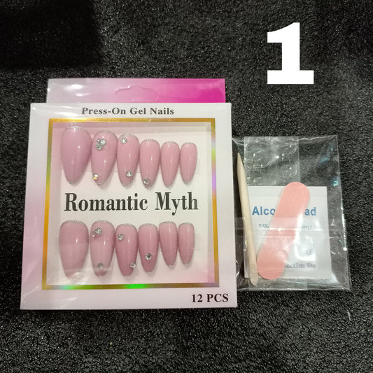 12 pcs of Press-on nails Set Stylish, Reusable, Easy To Apply