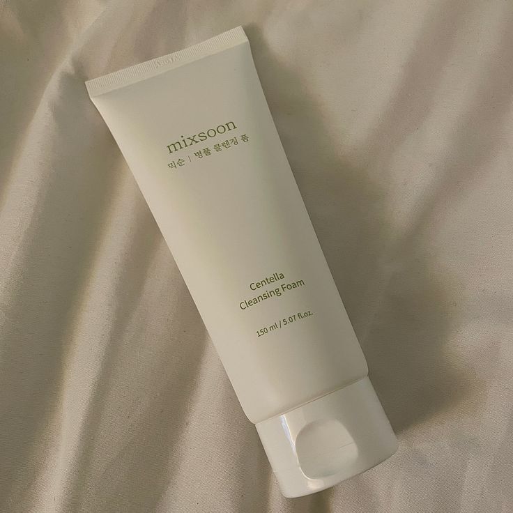 MIXSOON Centella Cleansing Foam