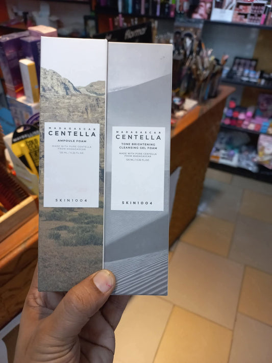 Madagascar Centella Tone Brightening Boosting Toner