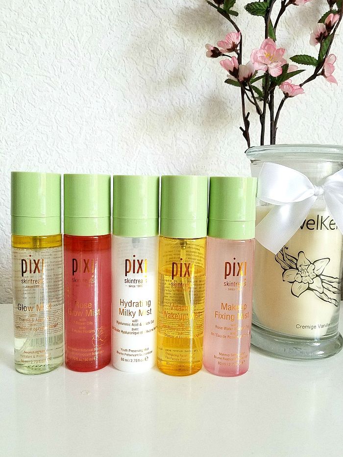Pixi Skin Treats Glow Mist Hydrating Makeup Setting Spray for Radiant Skin