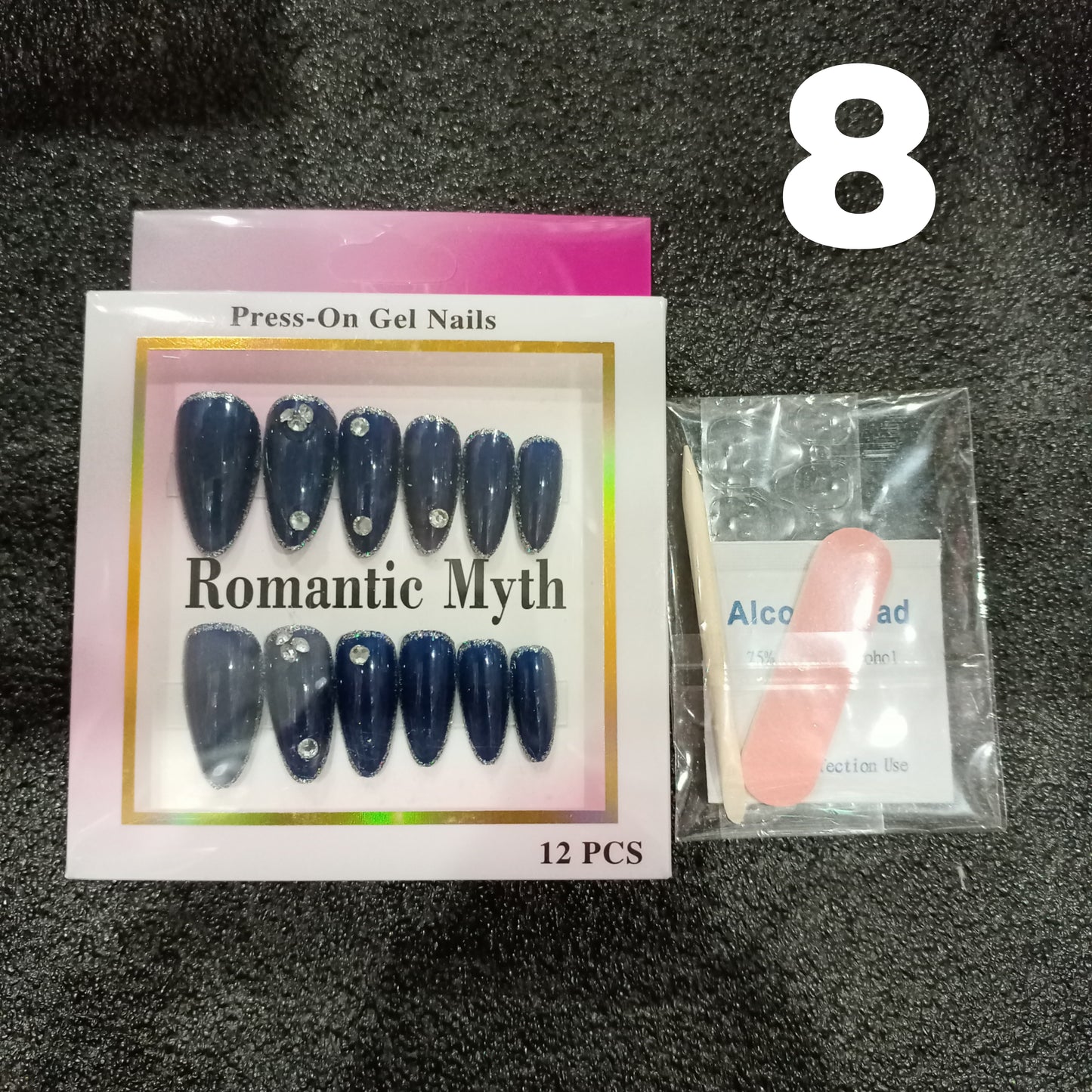 12 pcs of Press-on nails Set Stylish, Reusable, Easy To Apply