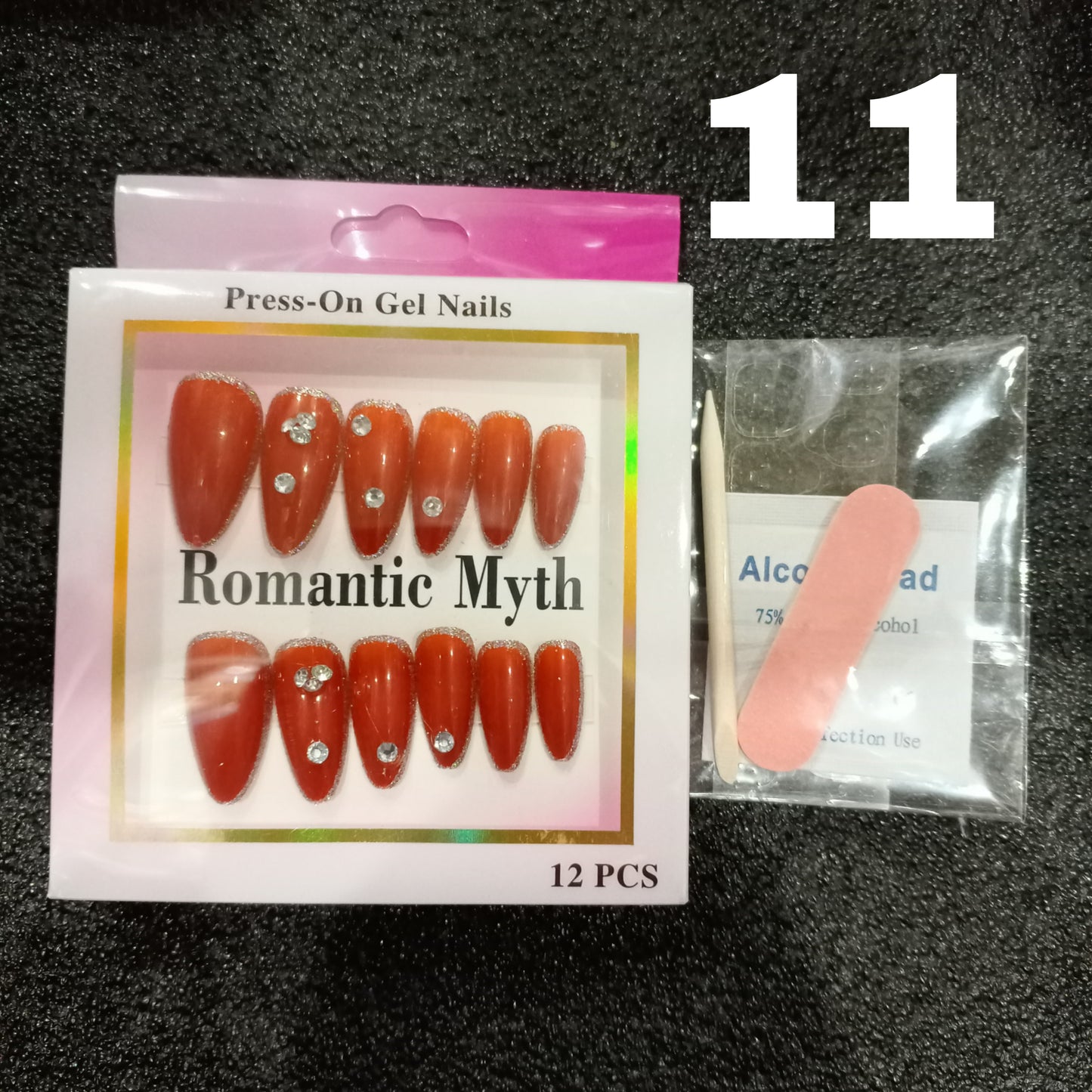 12 pcs of Press-on nails Set Stylish, Reusable, Easy To Apply