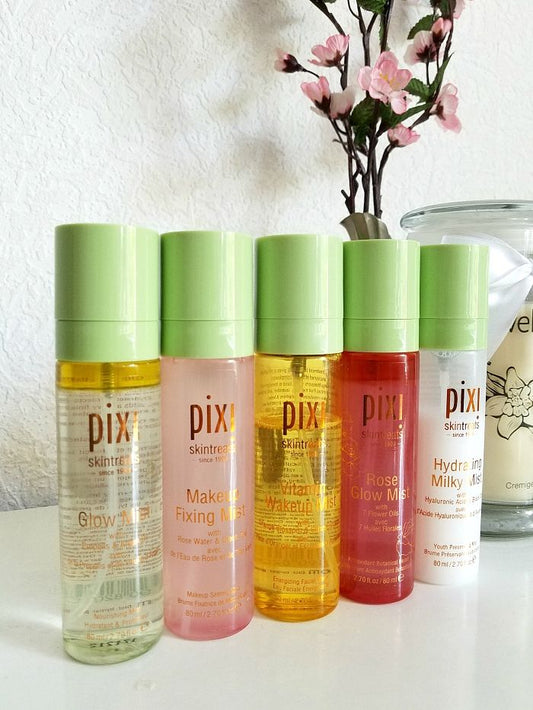 Pixi Skin Treats Glow Mist Hydrating Makeup Setting Spray for Radiant Skin