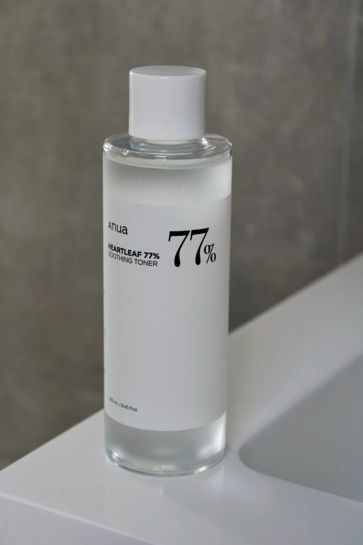 ANUA heartleaf 77% soothing toner