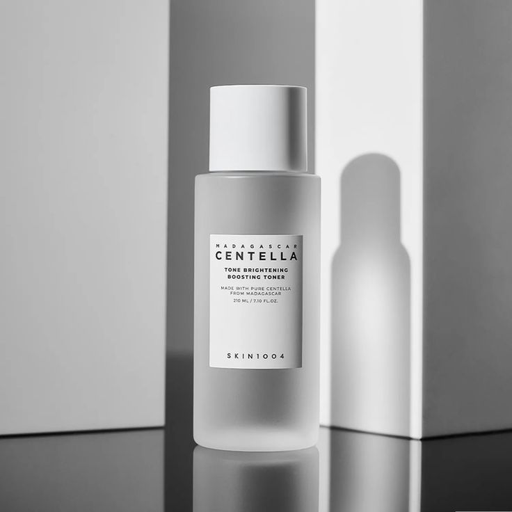 Madagascar Centella Tone Brightening Boosting Toner