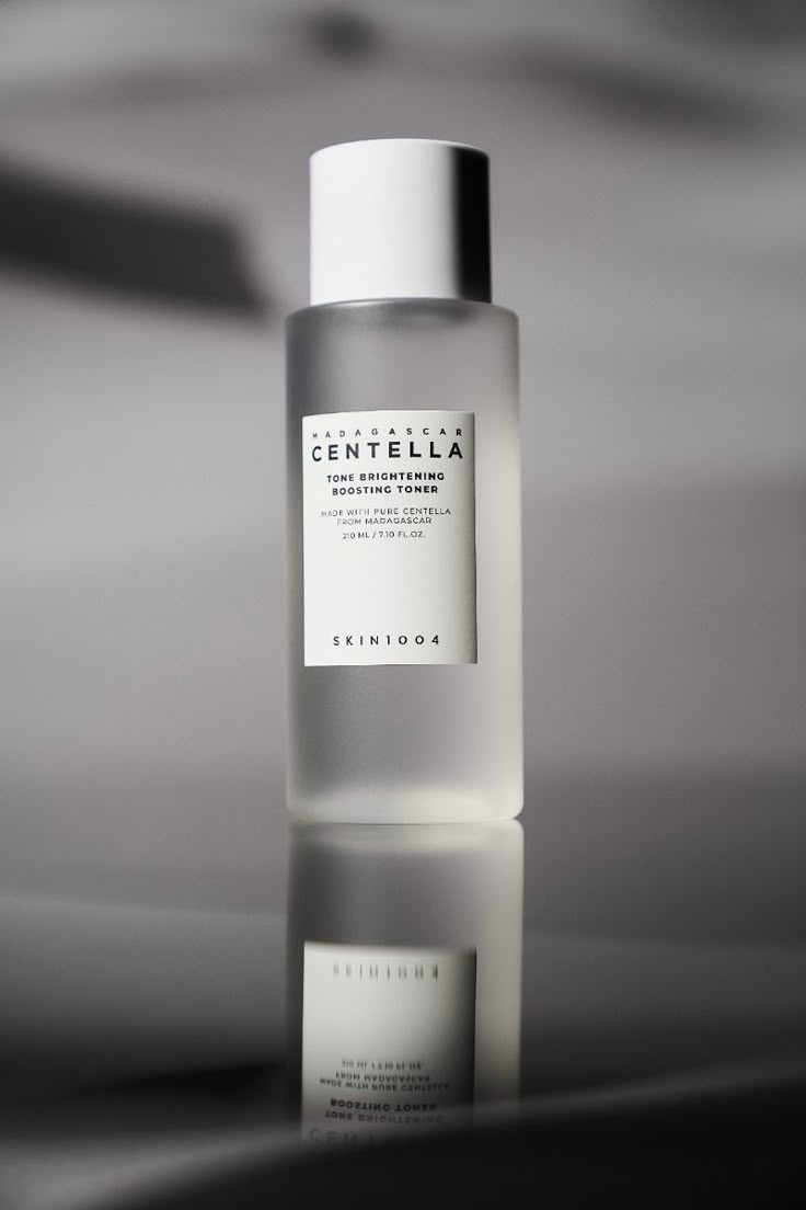 Madagascar Centella Tone Brightening Boosting Toner
